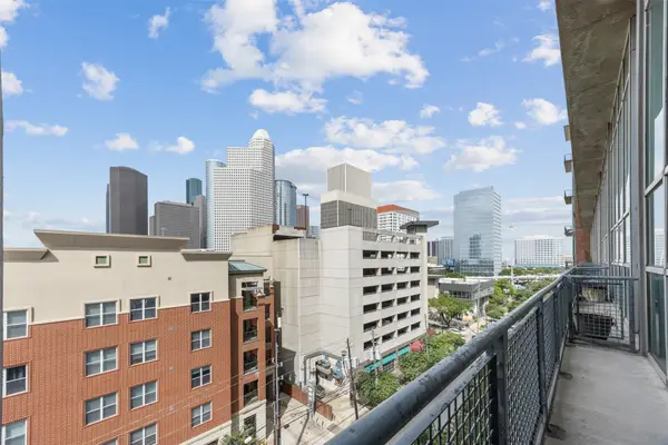 2000 Bagby Street #7414, Houston, TX 77002
