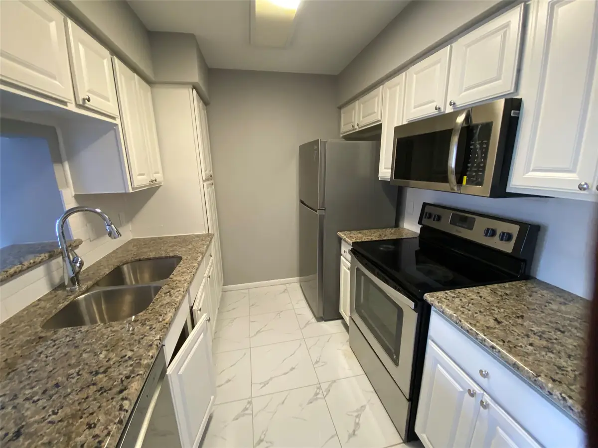 6633 W Airport Boulevard #903, Houston, TX 77035 - #1