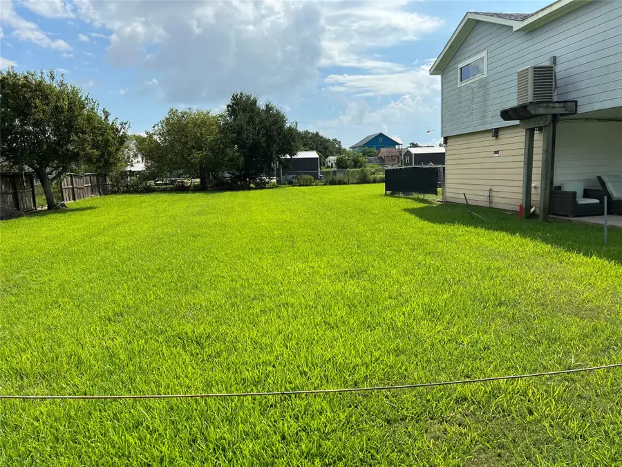 NA 10th, San Leon, TX 77539 - Image #3