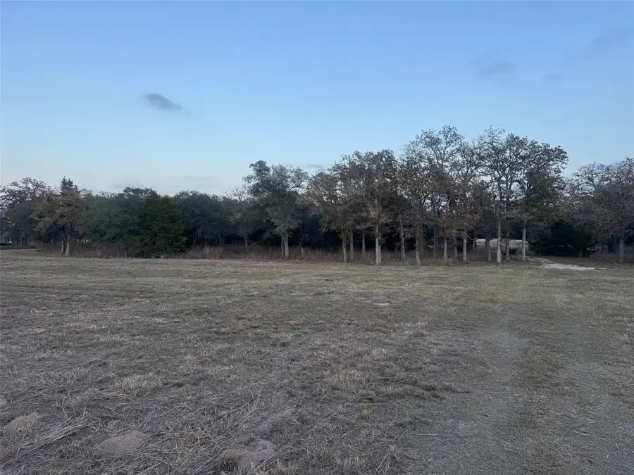 6515 County Road 15, Hallettsville, TX 77964 - Image #3