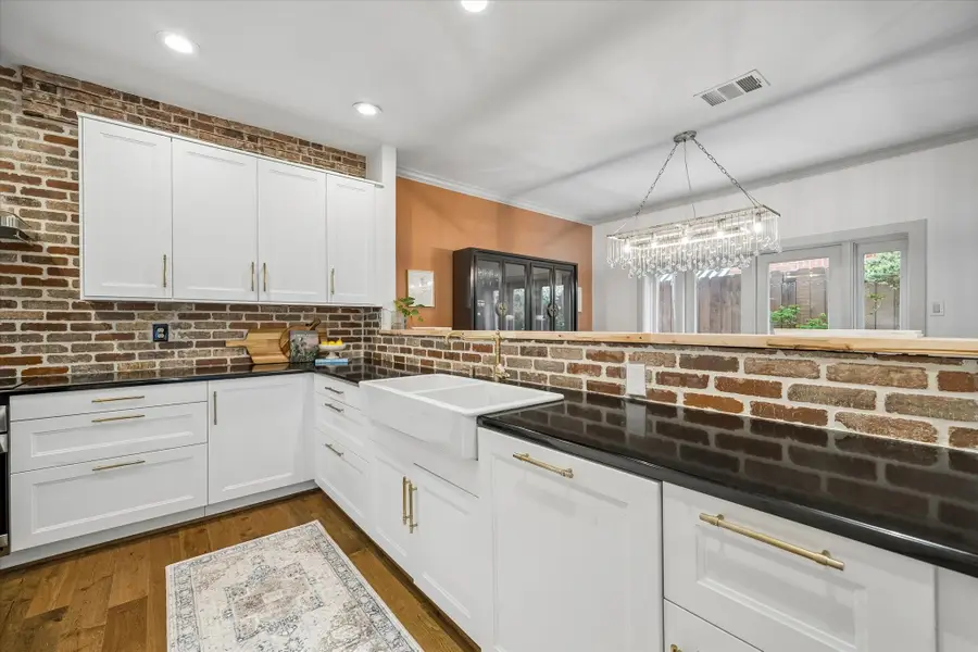 6013 Inwood Drive #A, Houston, TX 77057 - #2