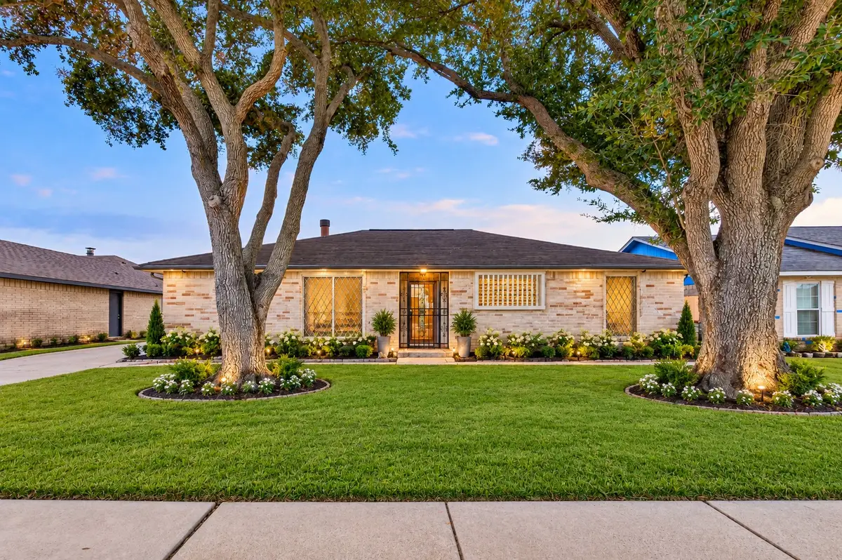 6914 Rockergate Drive, Missouri City, TX 77489 - #1