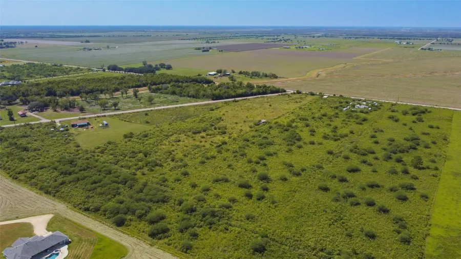 15415 Barak Road, Guy, TX 77444 - Image #2