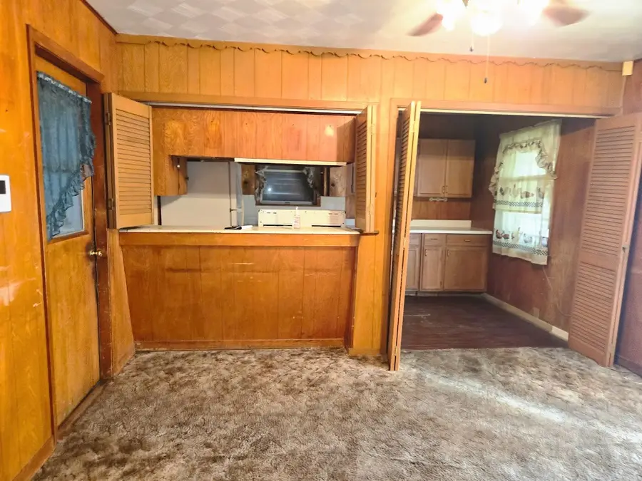 106 N Texas Street, Texas City, TX 77591 - #2