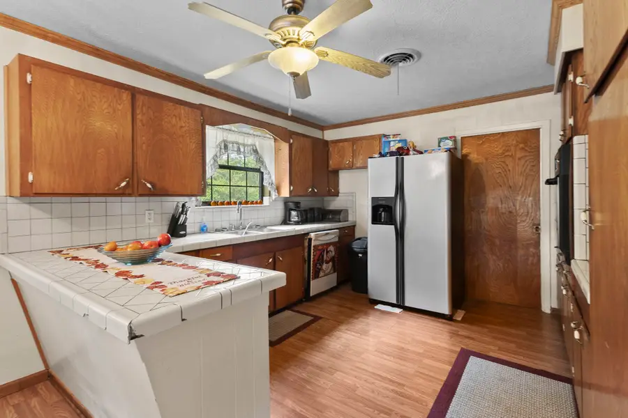 8203 Highway 190 W, Woodville, TX 75979 - Image #2