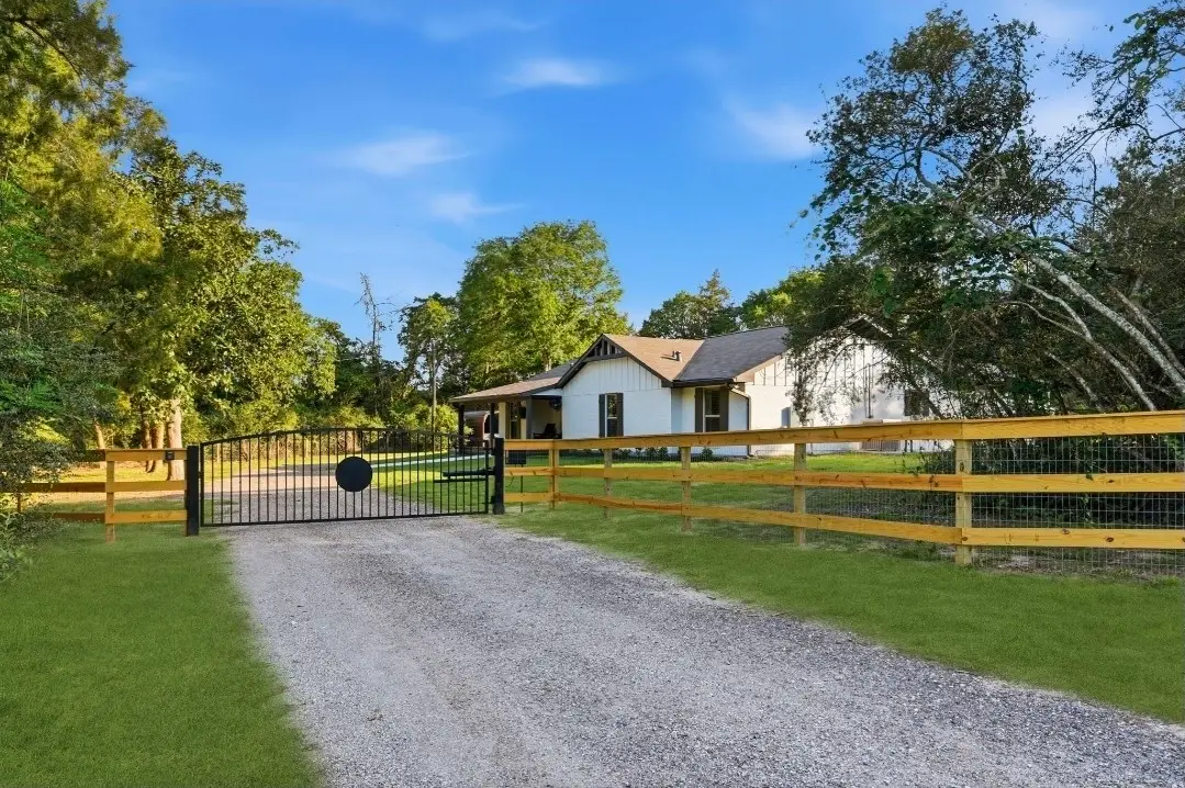 486 Hickory Creek Road, Bellville, TX 77418 - #1