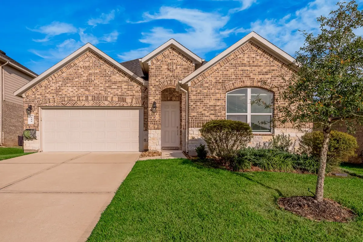 480 Westlake Landing, Conroe, TX 77304 - Image #1
