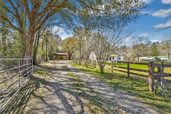 99 Hickory Ridge Drive #D, Huffman, TX 77336
