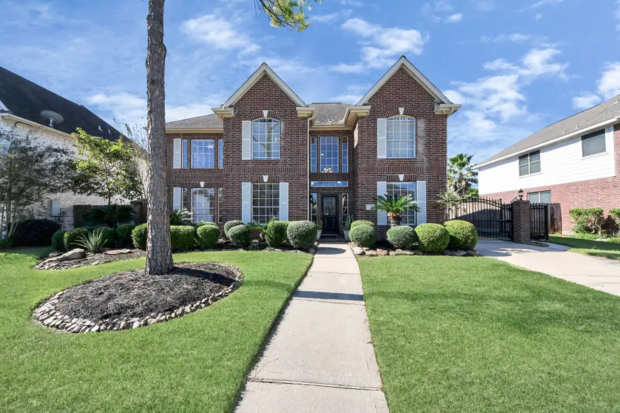 1422 Pine Forest Drive, Pearland, TX 77581 - Image #2