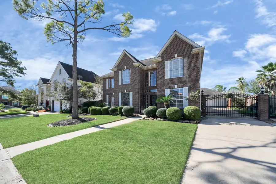 1422 Pine Forest Drive, Pearland, TX 77581 - Image #3