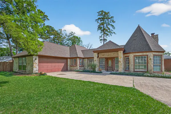 3022 Grace Lane, Highlands, TX 77562