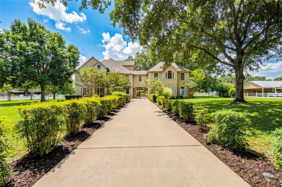 200 Creekside Court, Sealy, TX 77474 - #3