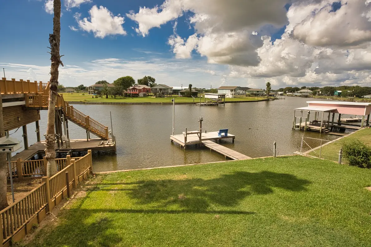 876 County Road 298, Sargent, TX 77414 - Image #1