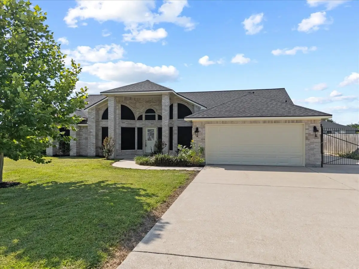 3337 Bridgette Lane, Monterey Belvieu, TX 77523 - #1
