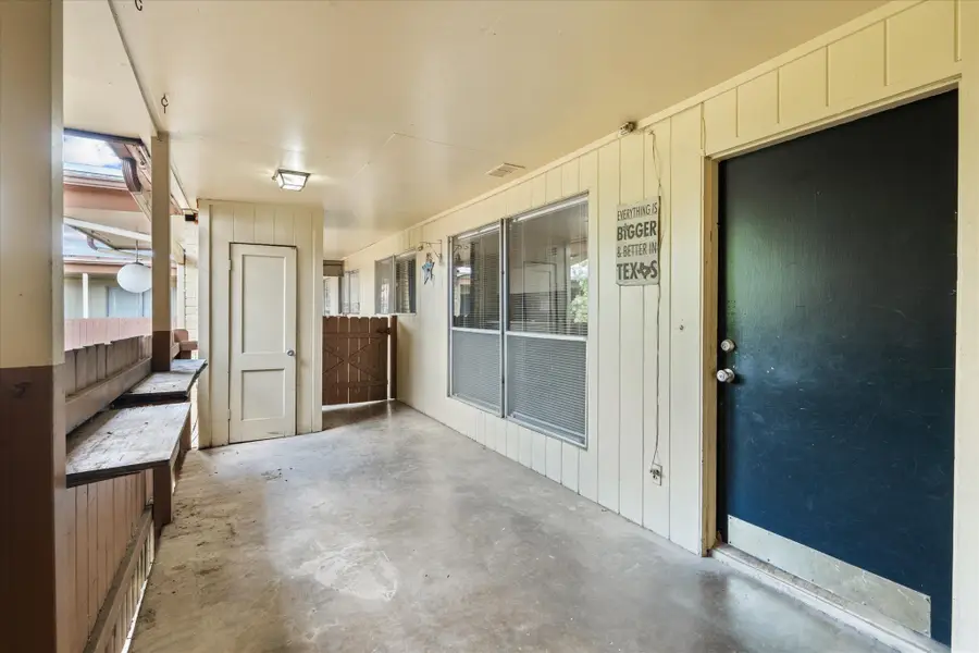7714 Renwick Drive #23, Houston, TX 77081 - Image #2