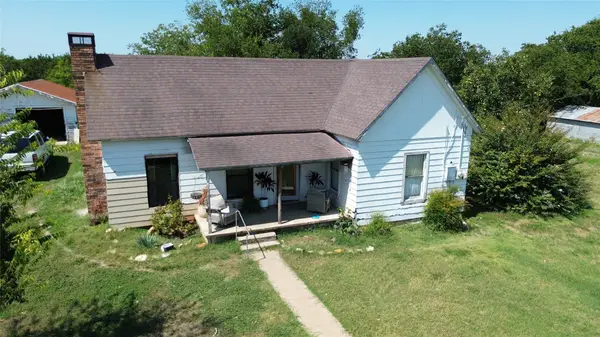 10723 (House) Cr 539, Hico, TX 76457