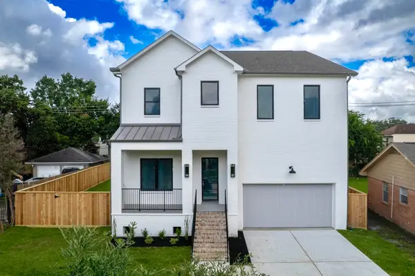 4009 Newshire Drive, Houston, TX 77025