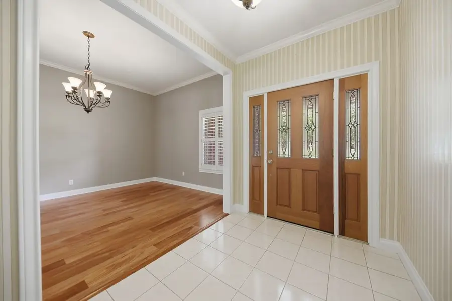 800 W Briarwood Drive, Brenham, TX 77833 - #3