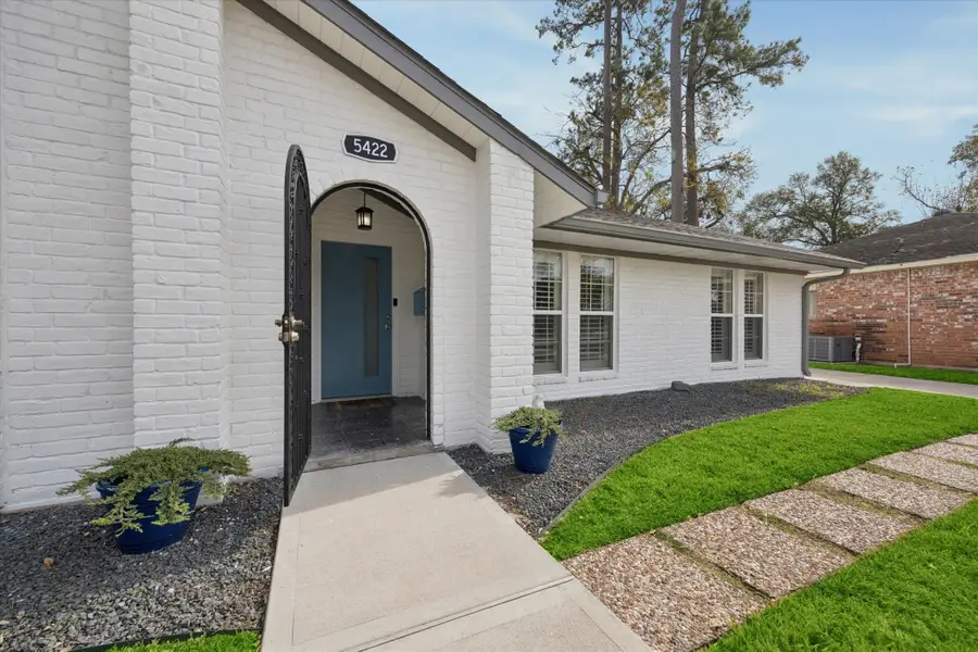 5422 Golf Drive, Houston, TX 77091 - #3