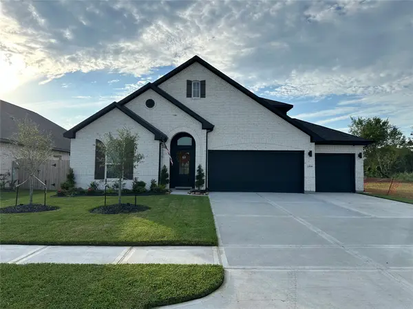 23609 Zinfandel Drive, Alvin, TX 77511
