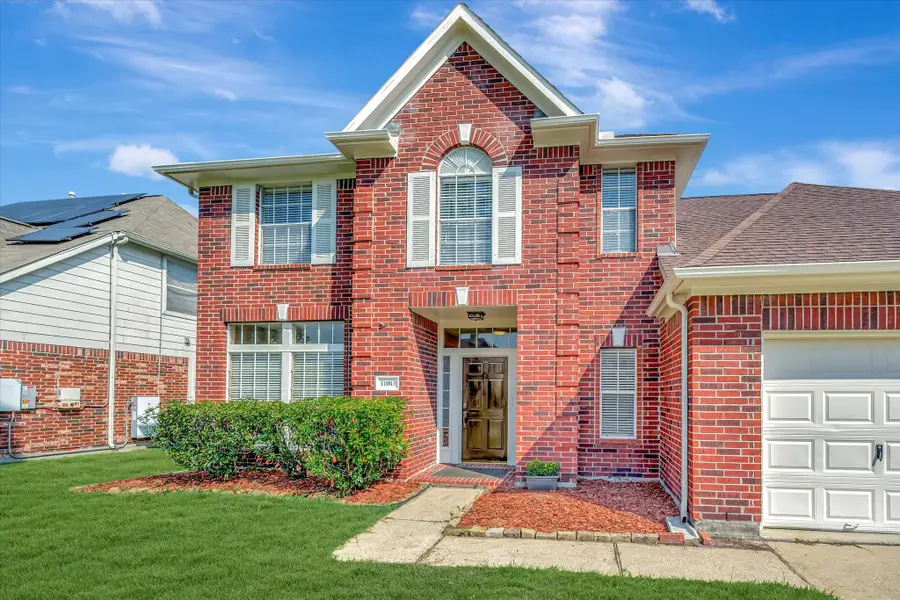 11003 Collingswood Drive, La Porte, TX 77571 - Image #2