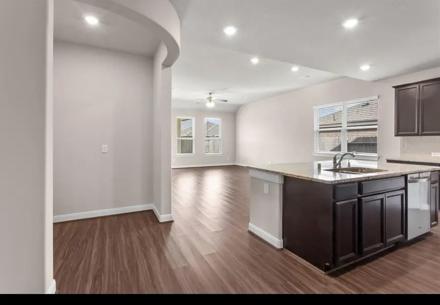 2532 Dunsmore Oak Drive, Pearland, TX 77089 - #3