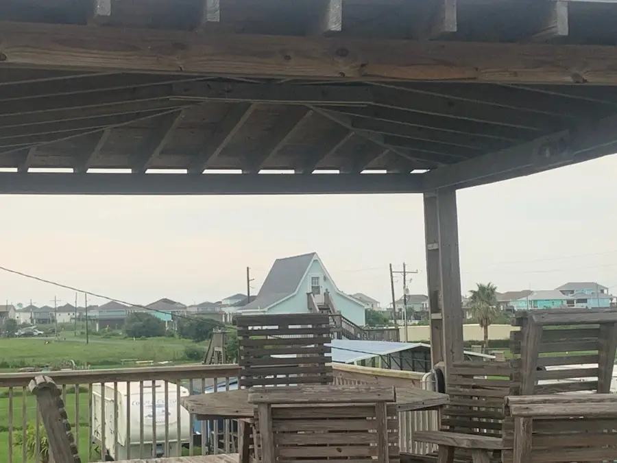 933 Wesley Way, Port Bolivar, TX 77650 - #2