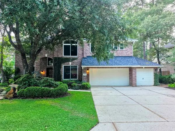 94 E Evangeline Oaks Circle, The Woodlands, TX 77384