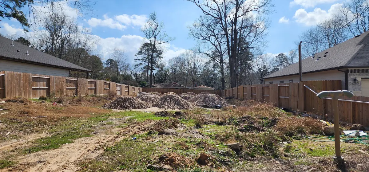 576 Magnolia Point Drive, Huffman, TX 77336 - #1