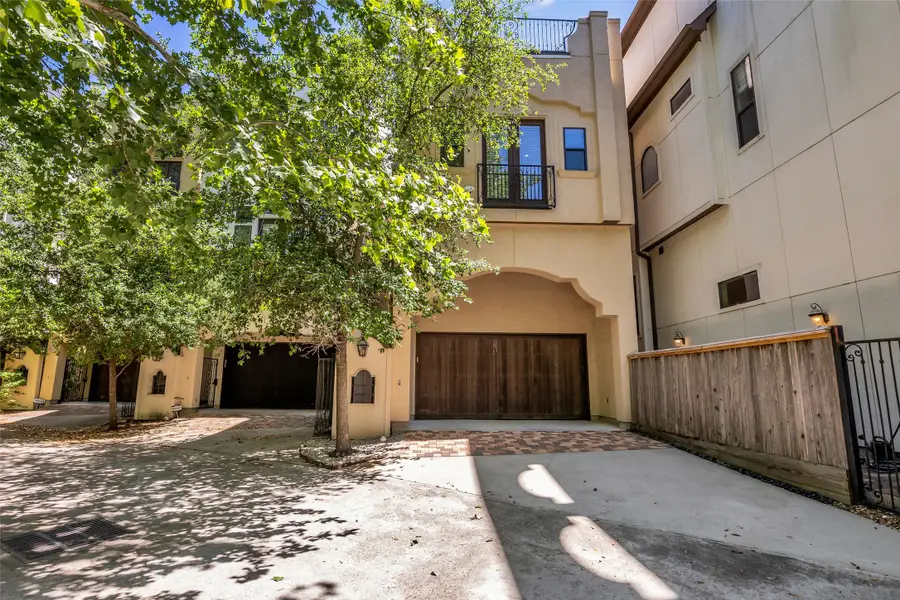 1819 W 24th Street, Houston, TX 77008 - #2