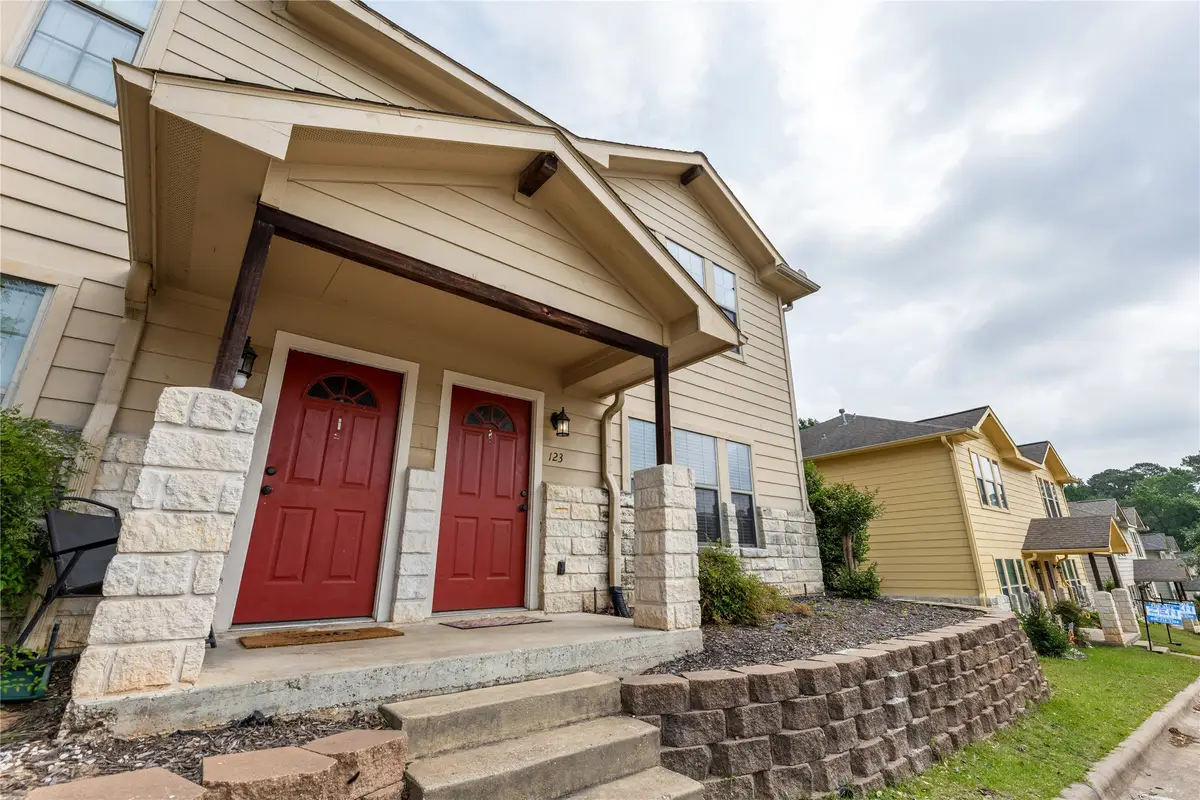 121 & 123 Bolero Way, Huntsville, TX 77340 - #1