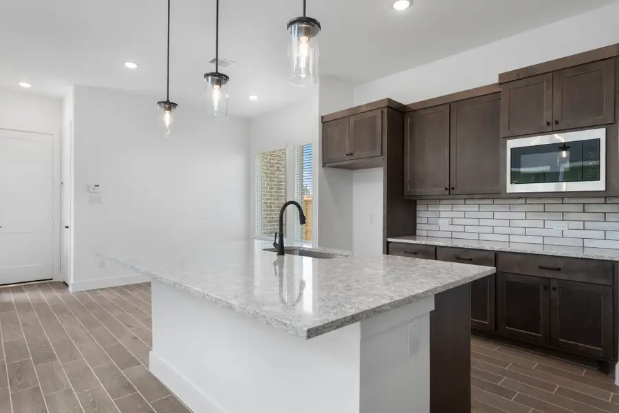 11812 Benes Drive, Monterey Belvieu, TX 77523 - Image #2