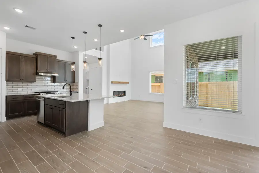 11812 Benes Drive, Monterey Belvieu, TX 77523 - Image #3