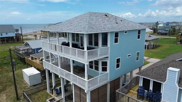 12914 Jolly Roger Drive, Freeport, TX 77541