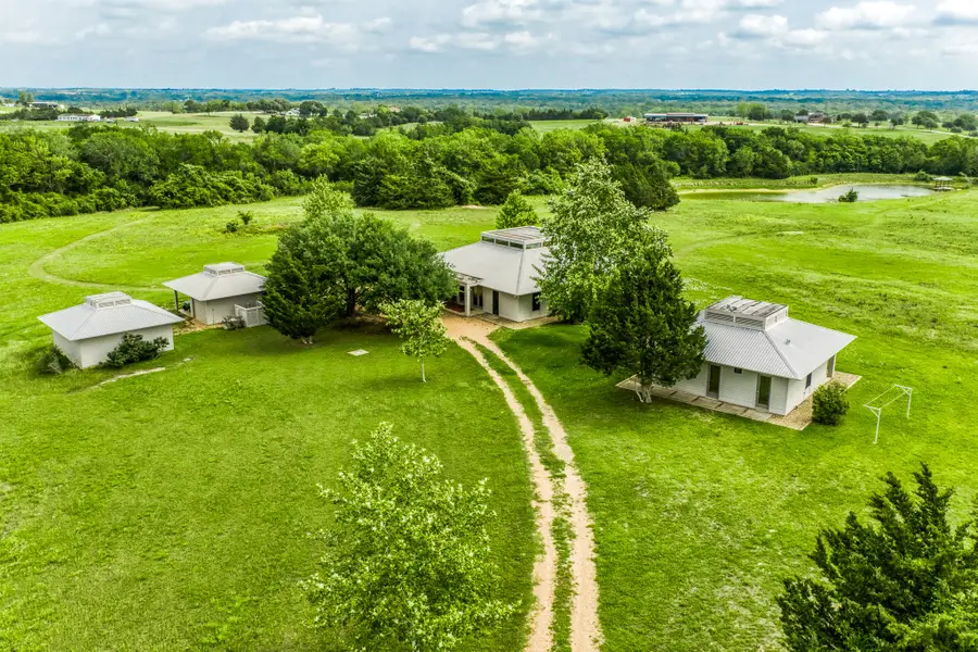 7850 Highway 159 W, Bellville, TX 77418 - #2