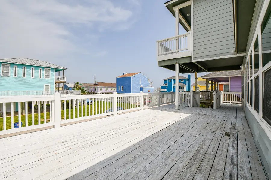 115 Mar Vista Court, Surfside Beach, TX 77541 - Image #2