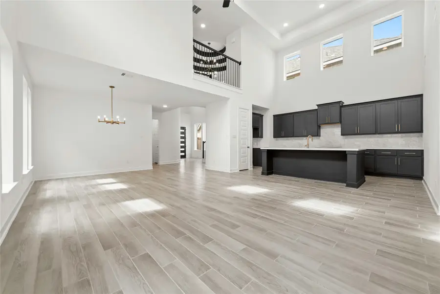 26417 East Skylight Brook Circle, Montgomery, TX 77316 - Image #3