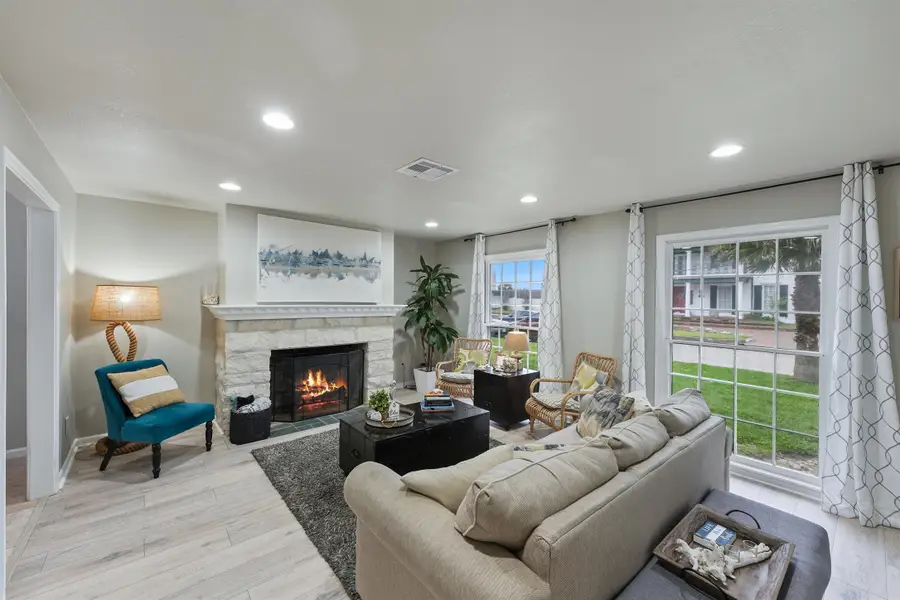 9 S Shore Drive, Galveston, TX 77551 - #3