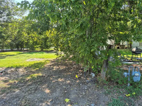 919 N Preston Avenue, Bryan, TX 77803