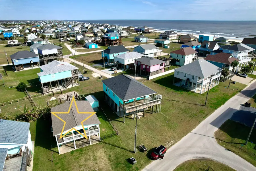 834 Eastview, Crystal Beach, TX 77650 - Image #3