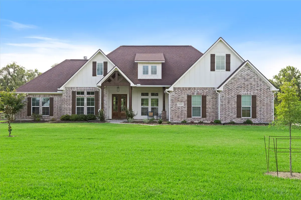 32019 Bayou Bend, Richwood, TX 77515 - #1
