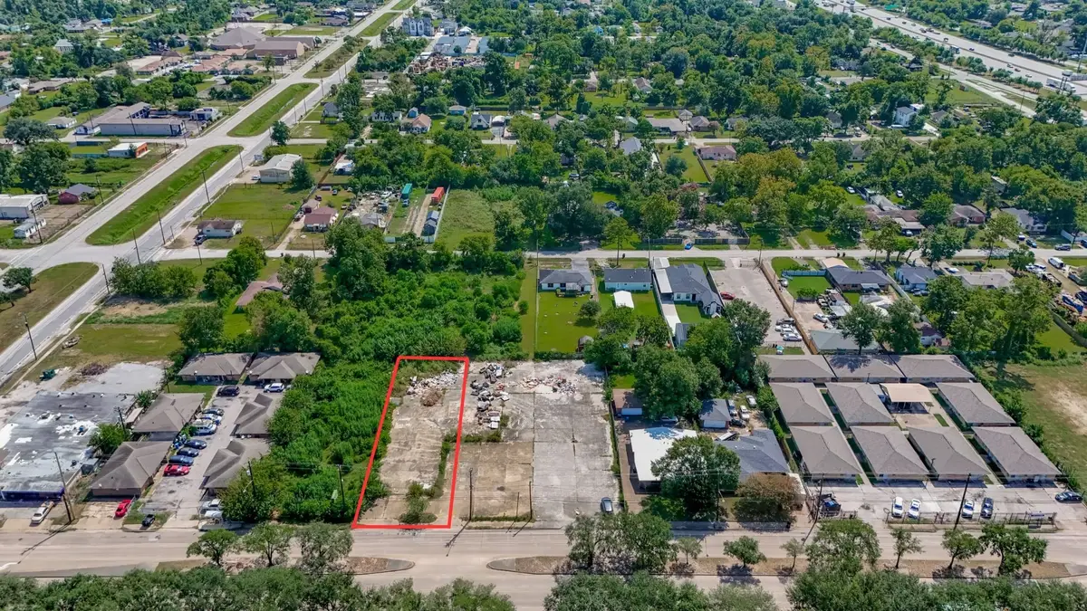 5806 Hirsch Road, Houston, TX 77026 - Image #1