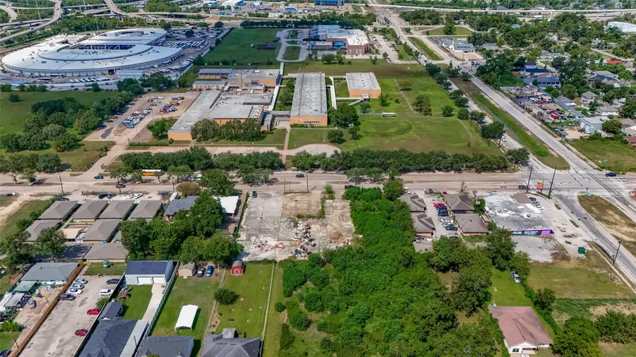 5806 Hirsch Road, Houston, TX 77026 - Image #3