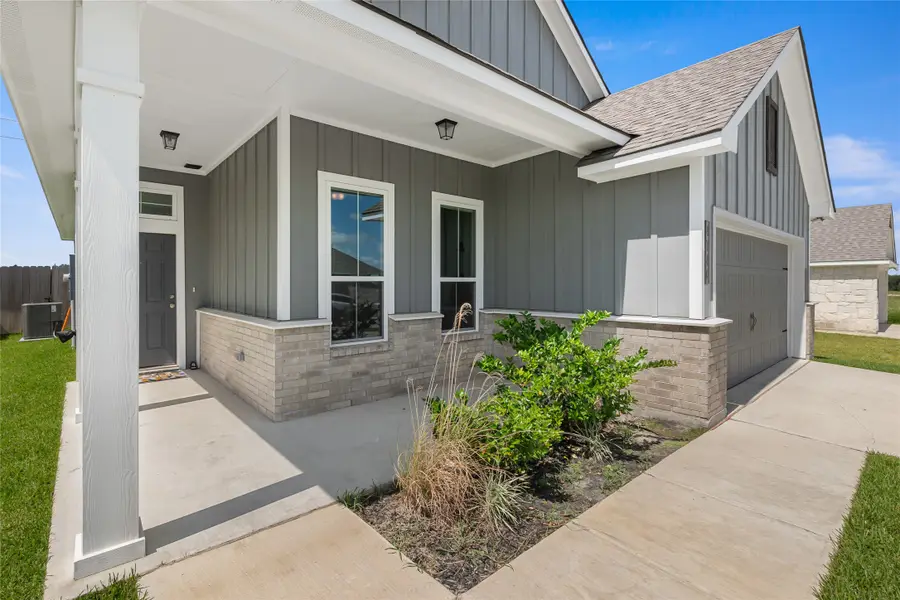 4746 Holm Oak Drive, Bryan, TX 77845 - Image #3