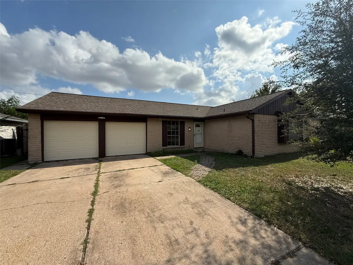 10119 Leawood Boulevard, Houston, TX 77099 - Image #1