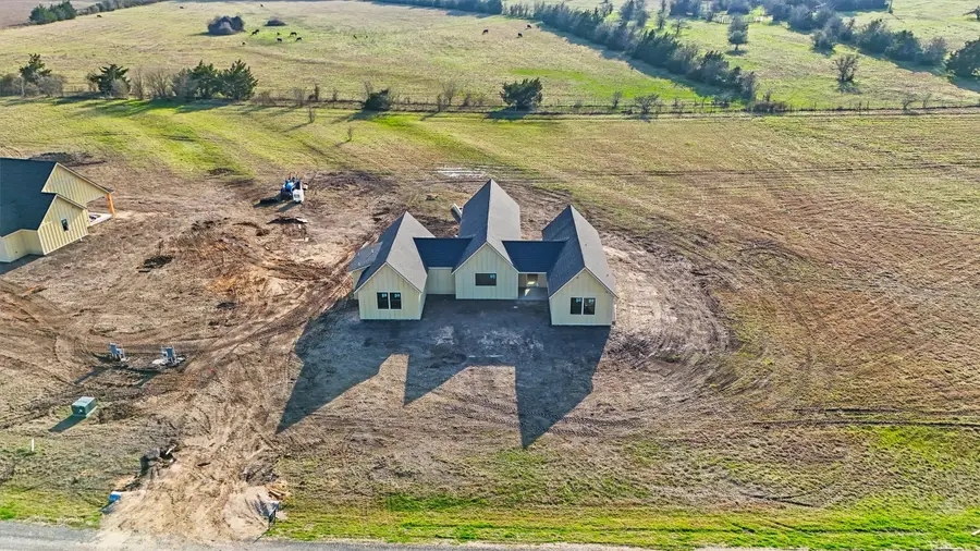 4858 Independence Trail, Burton, TX 77835 - Image #3