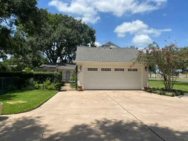 2503 Meadow Lane, El Campo, TX 77437 - #3