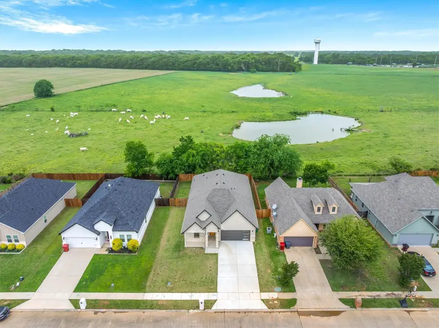 1868 Meadowview, Canton, TX 75103 - #2