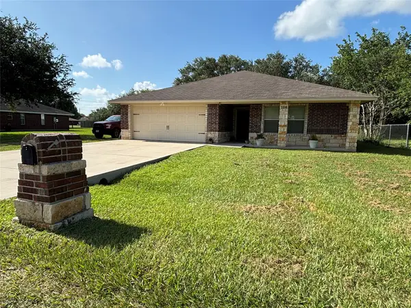 106 Owl Road, Victoria, TX 77905