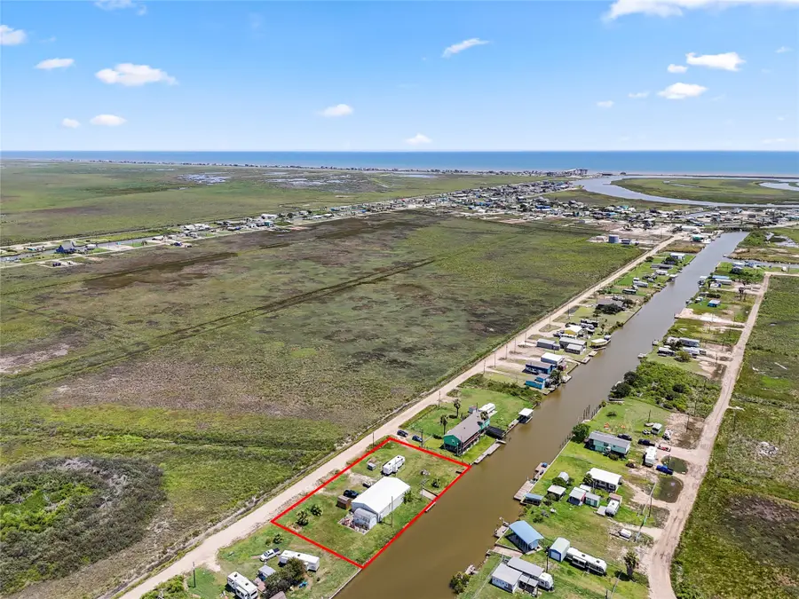 429 Hall Avenue, Sargent, TX 77414 - Image #3